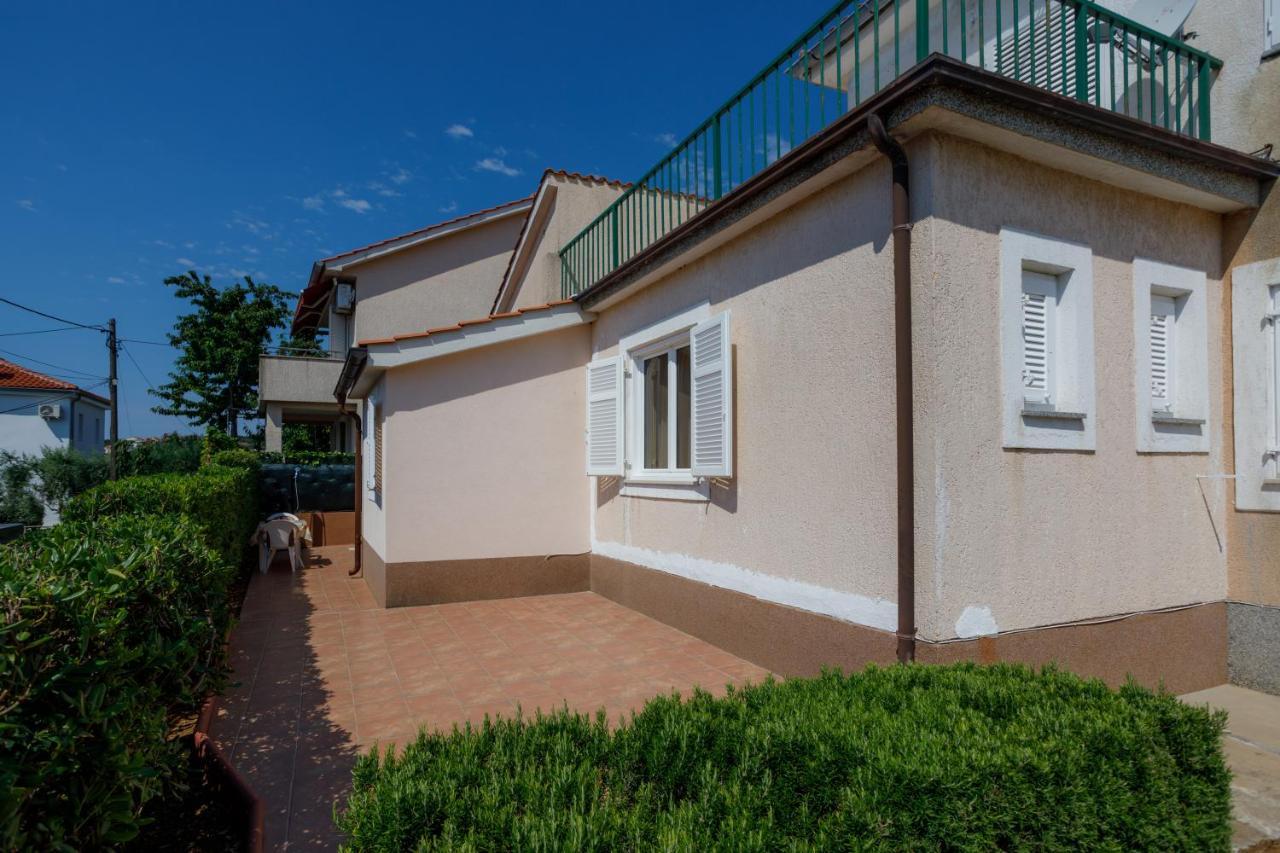 Apartment Franolic 克尔克 外观 照片
