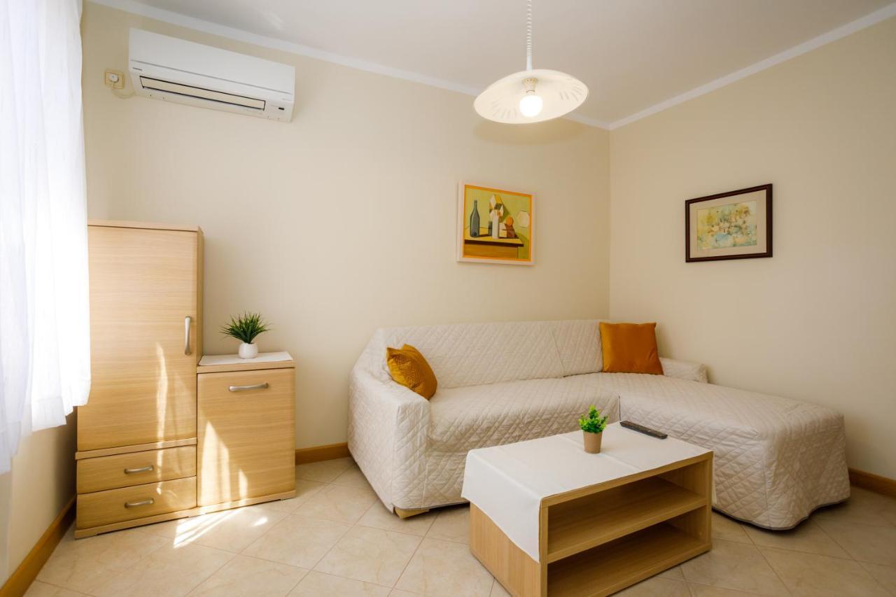 Apartment Franolic 克尔克 外观 照片